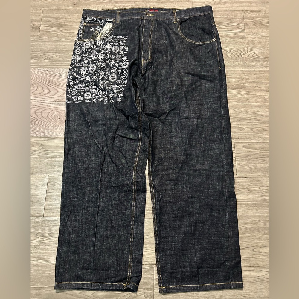 Red Ape Jeans. Sz. 46" x 32". Baggy. 100% Cotton. Made in Pakistan. Pre-Owned.